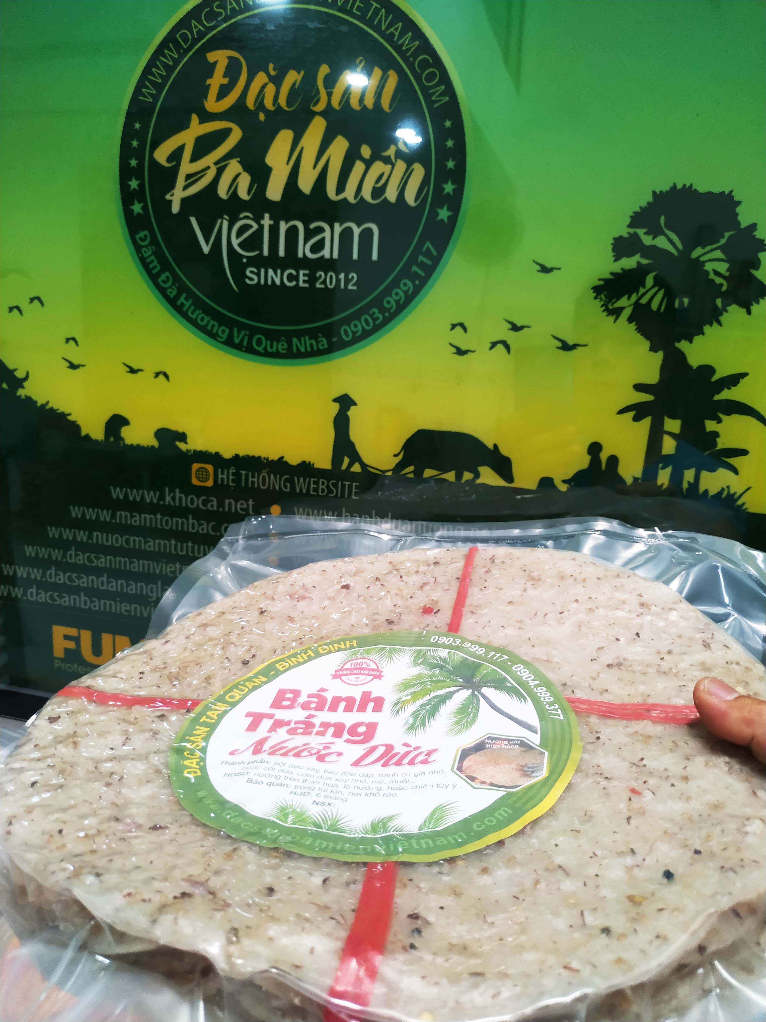 Bánh tráng nước cốt dừa đặc sản Tam Quan Bình Định